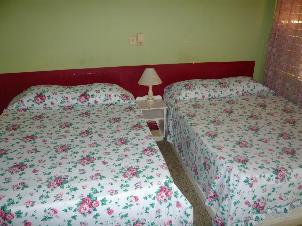 Eddies Tigress 2 Negril Zimmer foto